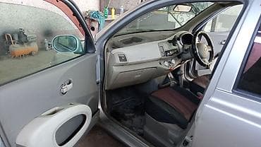 голф 3 белый: Nissan March: 2003 г., 1.4 л, Автомат, Бензин, Хэтчбэк — 6