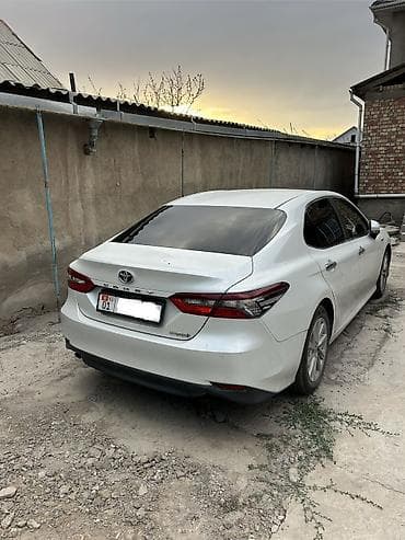 byd e2 2022: Toyota Camry: 2022 г., Вариатор, Гибрид, Седан — 5