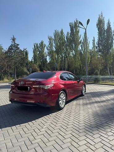 Продажа авто: Toyota Camry: 2018 г., 2.5 л, Вариатор, Гибрид, Седан — 5