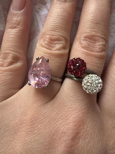 сколько стоят серебряные серьги: Серьги серебро 1500 браслеты цепь черн серебро кольцо — 9