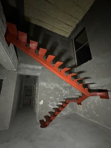 планировка дома: Металлическая лестница Для дома, Бесплатная консультация — 5