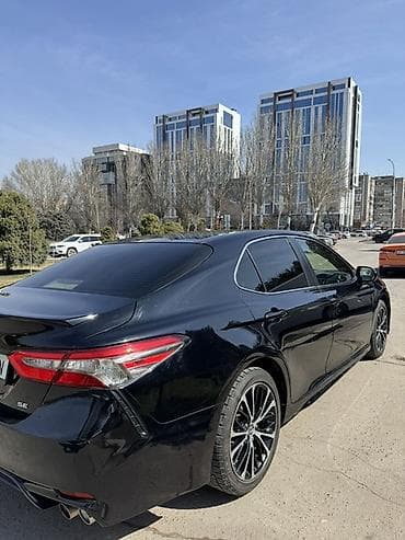 Транспорт: Toyota Camry: 2017 г., 2.5 л, Автомат, Бензин, Седан — 5