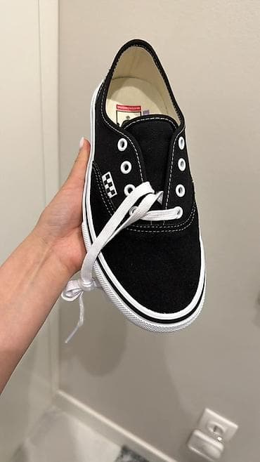 37: Кеды Vans Authentic (скейтбординг) - Модель: Vans Authentic - Цвет — 1