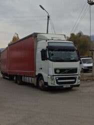 дом в колесах: Грузовик, Volvo, Стандарт — 2