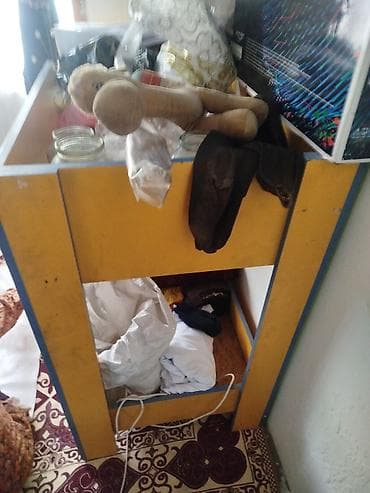 детские двухъярусные кровати со столом: Двухъярусная детская кровать, ЛДСП, цвет - Желтый — 2