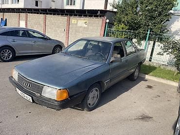 Audi 100: 1987 г., Седан — 1