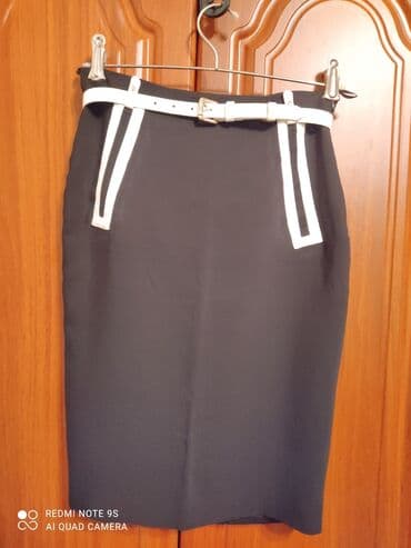 теннисный юбка: Классическая офисная юбка. Новая, Турция. Размер 36. Брэнд Bessini — 1