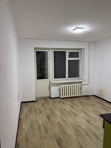 комната студия: Сдаётся/ небольшая комната-студия с балконом. Характеристики и — 1