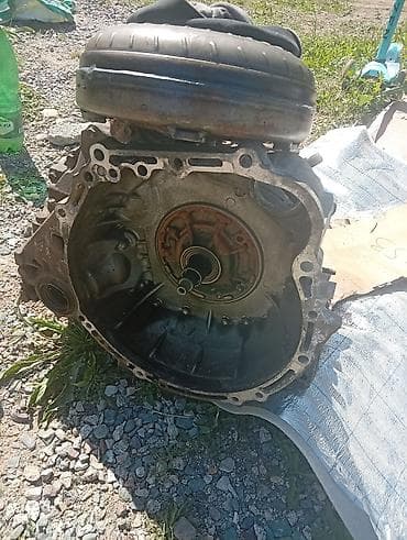 полики на ипсум: Коробка передач Автомат Toyota 2002 г., Оригинал, Япония — 1