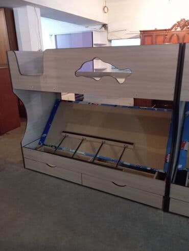 Двухъярусные детские кровати