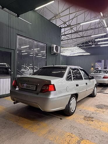 buick gl8: Chevrolet Nexia: 2008 г., Механика, Бензин, Седан — 4