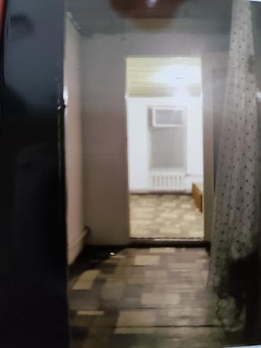 квартира с душом: Сдаётся 1-комнатная квартира+прихожая. Вода заведена внутрь, есть — 5