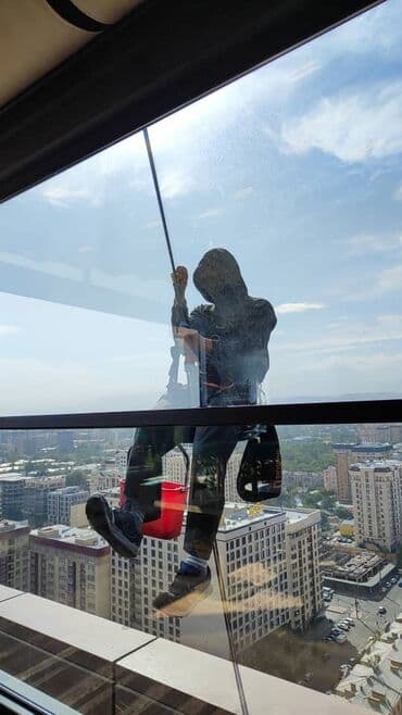 для альпинистов: Нужны альпинисты 

W/p — 1