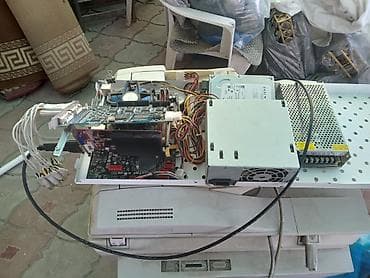 Комплект для видеонаблюдения/видеовывода на несколько экранов