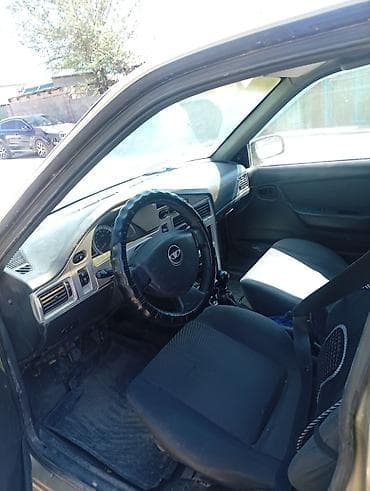 деву: Daewoo Nexia: 2011 г., 1.5 л, Механика, Бензин, Седан — 3