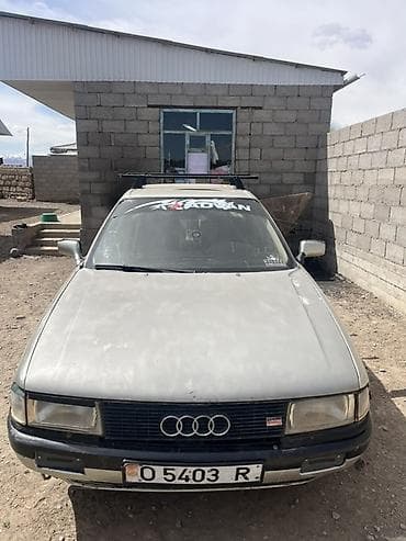 машина bwm: Audi 100: 1989 г., Кол менен иштөөчү, Бензин, Седан — 3