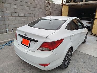 mini v: Hyundai Solaris: 2013 г., 1.4 л, Механика, Бензин, Седан — 4