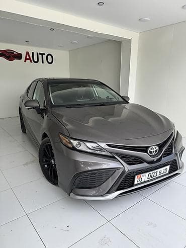e2 byd: Toyota Camry: 2021 г., 2.5 л, Автомат, Бензин, Седан — 2