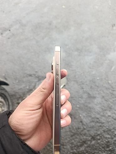 iphone se 2020 бишкек: IPhone 16 Pro Max, Каптама — 3