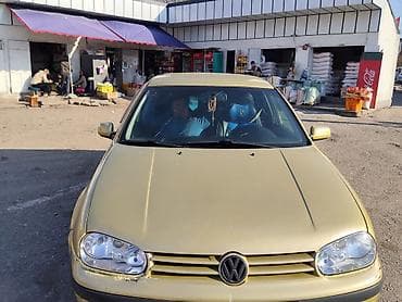 Volkswagen Golf: 1998 г., 1.6 л, Механика, Хэтчбэк
