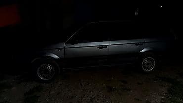 mini v: Volkswagen Passat Variant: 1990 г., Универсал — 3