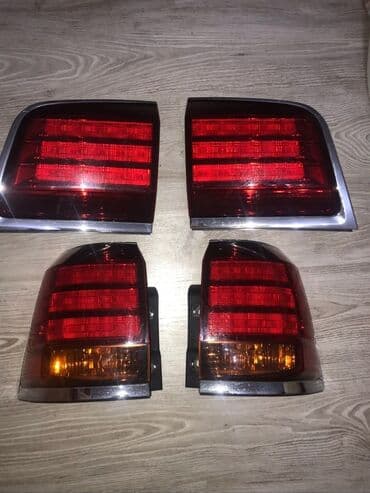 Комплект стоп-сигналов Lexus 2009 г., Б/у, Оригинал, Япония at lalafo.kg Комплект стоп-сигналов Lexus 2009 г., Б/у, Оригинал, Япония