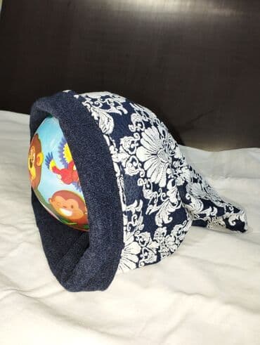 Головные уборы: Головной убор. Шапка в идеальном состоянии теплая 500сом. Снуд — 3