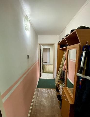 58: 3 комнаты, 58 м², 8 мкр 104 серия, 4 этаж — 8