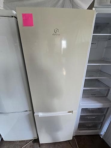 Холодильник Indesit с нижней морозильной камерой - Двухкамерная
