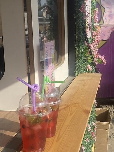 реф будка: Продается трейлер для продажи кофе и холодных напитков Имеется — 5