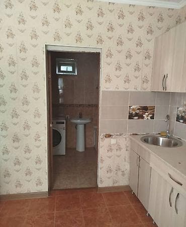 старый толчок квартиры: 1 комната, С мебелью частично — 3