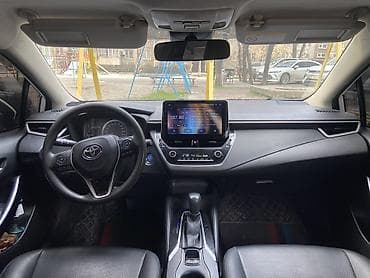 man 8 163: Toyota Corolla: 2019 г., 1.8 л, Автомат, Гибрид, Седан — 7