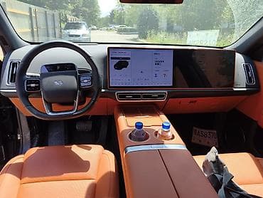 roewe ei5: Lixiang L6: 2025 г., Автомат, Гибрид, Кроссовер — 6