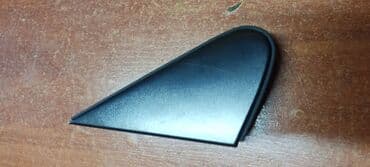 rav4: Toyota RAV-4, 3 поколения, 2008, треугольники на стойки в идеальном — 2