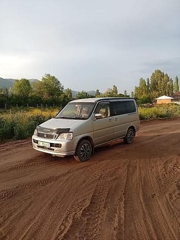 хунчи авто: Honda Stepwgn: 2000 г., Минивэн — 2