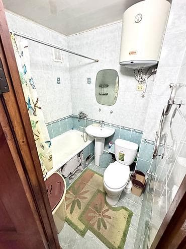 58: 3 комнаты, 58 м², 8 мкр 104 серия, 4 этаж, Требуется ремонт — 4