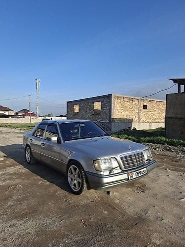 Mercedes-Benz W124: 1994 г., 3.2 л, Автомат, Бензин, Седан