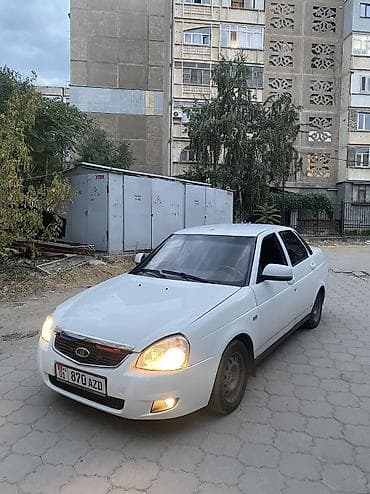 prior: ВАЗ (ЛАДА) Priora: 2013 г., 1.6 л, Механика, Бензин, Седан — 2