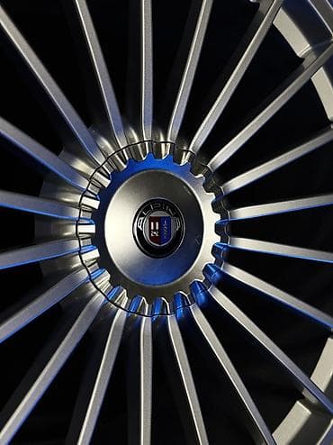 Транспорт: Диски R 22 BMW, Комплект, отверстий - 5, Новый — 2