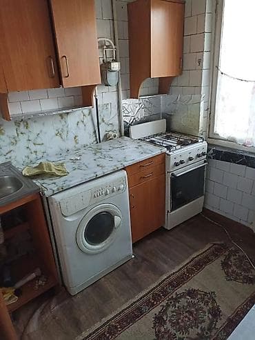 Квартиры: 3 комнаты, 58 м², 104 серия, 3 этаж, Старый ремонт — 4