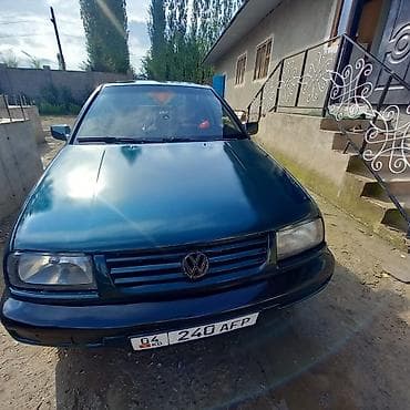 дамкрат авто: Volkswagen Jetta: 1994 г., 1.8 л, Механика, Бензин, Седан — 4