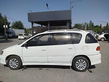 70: Toyota Ipsum: 1998 г., Автомат, Бензин, Минивэн — 5
