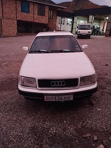 Audi 100: 1991 г., 2.3 л, Механика, Бензин, Седан