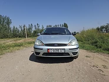 Ford Focus: 2004 г., Механика, Бензин, Хэтчбэк — 3