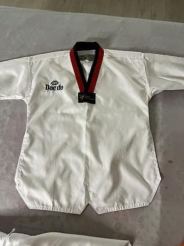 тхэквондо обувь: 🥋 Форма для тхэквондо Продаю форму Daedo для занятий тхэквондо — 2
