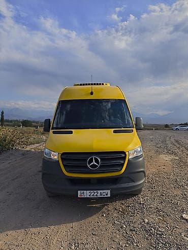 211 2 7: Грузовик, Mercedes-Benz, Стандарт, 3 т, Новый — 1