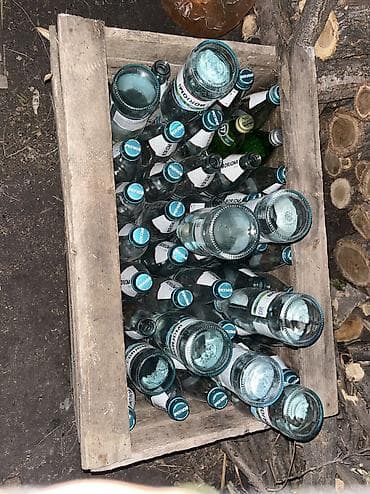 роз комуз: Продаю стеклянные бутылки от Borjomi
53шт — 1