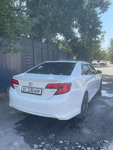 м 20: Toyota Camry: 2012 г., 2.5 л, Автомат, Бензин, Седан — 3
