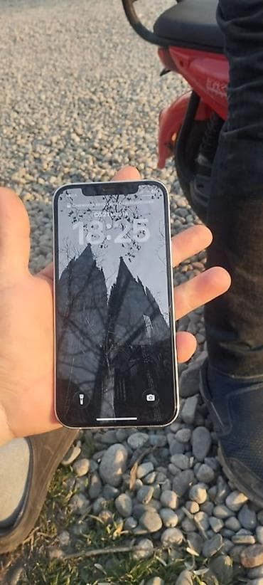 aphone 12 pro: IPhone 12 Pro, Б/у, 256 ГБ, Серебристый, Зарядное устройство, Защитное стекло, Чехол, 87 % — 2