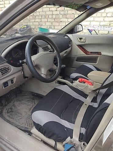windom 3 0: Mitsubishi Galant: 2000 г., 2.4 л, Автомат, Бензин, Седан — 5